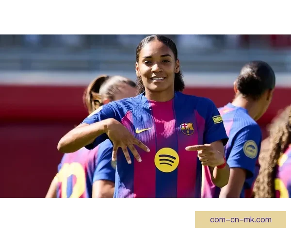 巴特列巴萨女足边路攻防俱佳展现强大实力助力球队战术灵活性